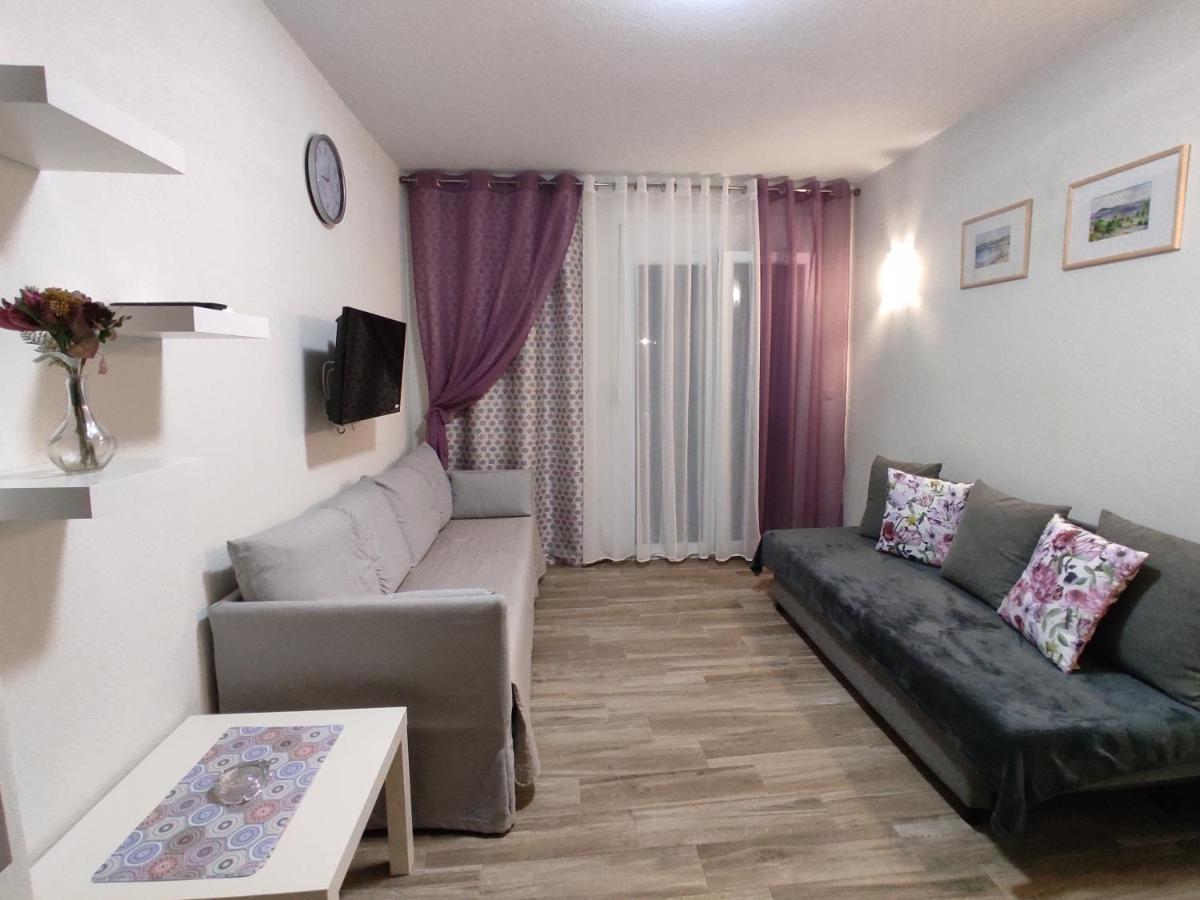 Royals Apartments Nikiti  Esterno foto